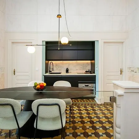 Casa Arte Nova L Historic Townhouse